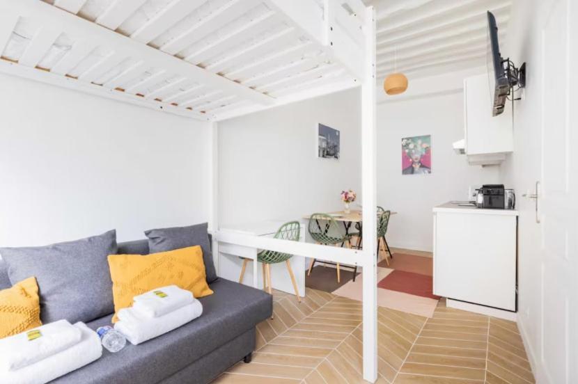 Charming Apartment Near Gare De L'Est Paris Exterior photo